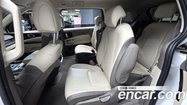 Kia Carnival 4세대 Prestige, 2023 12
