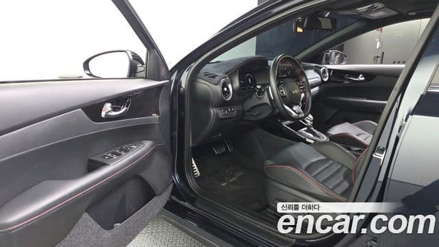 Kia The / новый New K3 2세대 Signature, 2024 10
