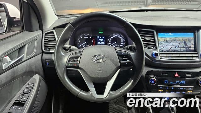 Hyundai All New Tucson Modern, 2016 13