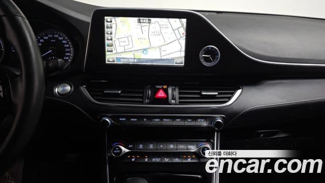 Hyundai Grandeur IG гибрид Premium, 2018 14