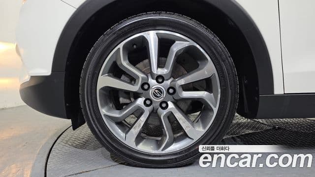 KG모빌리티(SsangYong) Tivoli люксовая версия, 2016 все фото