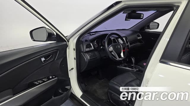 KG모빌리티(SsangYong) Tivoli люксовая версия, 2016 10