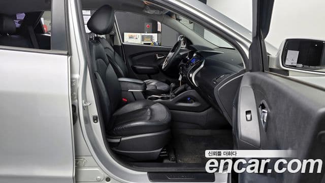 Hyundai Tucson ix Luxury, 2012 10