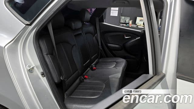 Hyundai Tucson ix Luxury, 2012 12