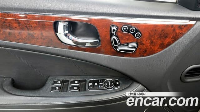 Hyundai Equus(новый кузов / новое поколение) Luxury, 2010 18