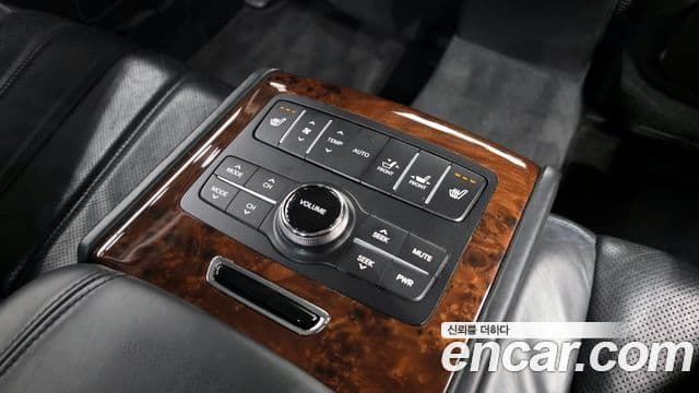 Hyundai Equus(новый кузов / новое поколение) Luxury, 2010 19