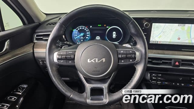 Kia K5 гибрид 3세대 Noblesse, 2023 13
