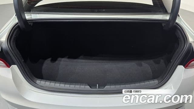 Kia K5 гибрид 3세대 Noblesse, 2023 20