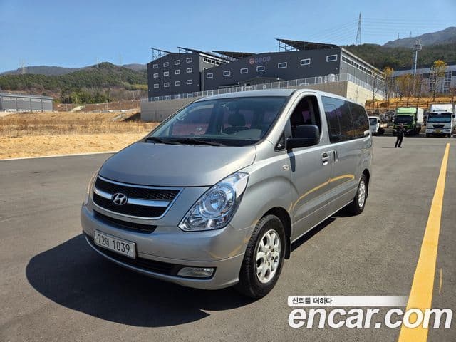 Hyundai Grand Starex CVX Luxury, 2011 2
