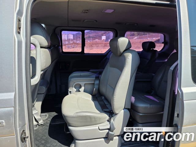 Hyundai Grand Starex CVX Luxury, 2011 14