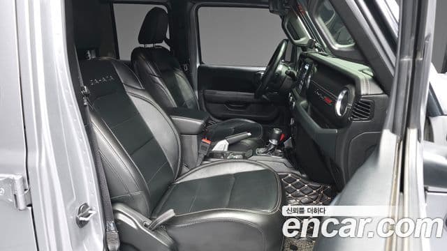 Jeep Wrangler (JL) 2.0 Sahara 4도어, 2018 11