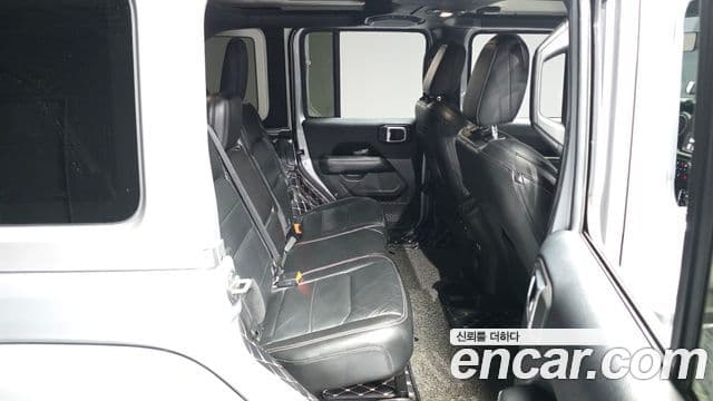 Jeep Wrangler (JL) 2.0 Sahara 4도어, 2018 12