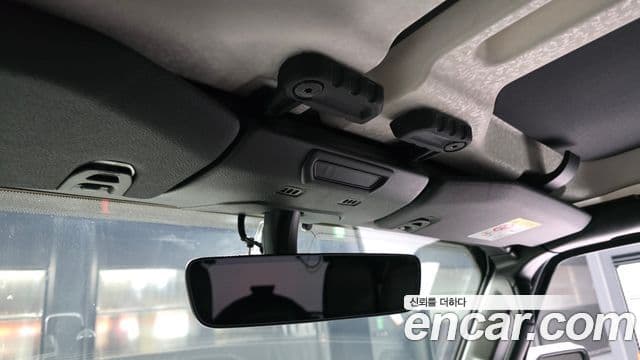 Jeep Wrangler (JL) 2.0 Sahara 4도어, 2018 17