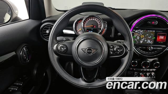 Mini Cooper 3세대, 2019 13