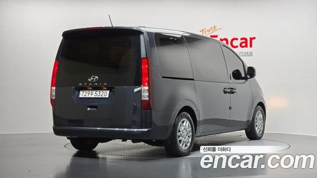 Hyundai Staria Modern, 2023 2