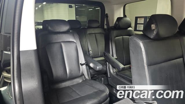 Hyundai Staria Modern, 2023 12