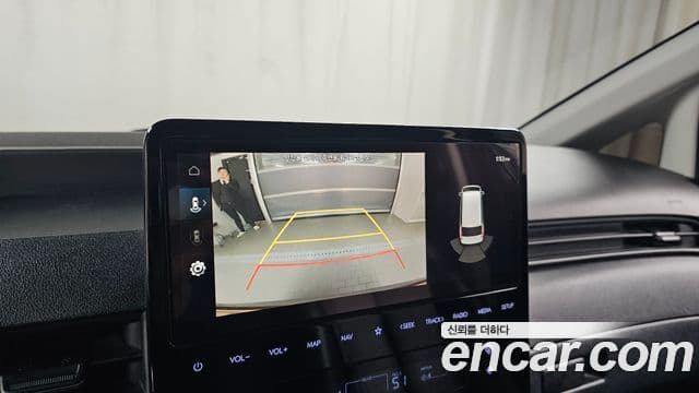 Hyundai Staria Modern, 2023 17