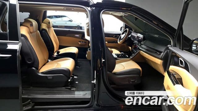 Kia Carnival 4세대 Signature, 2021 11