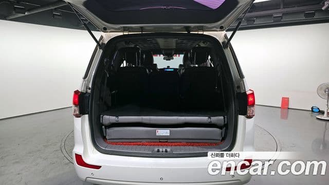 KG모빌리티(SsangYong) Korando 투리스모 4WD 11인승 Adventure 60th Edition, 2015 20