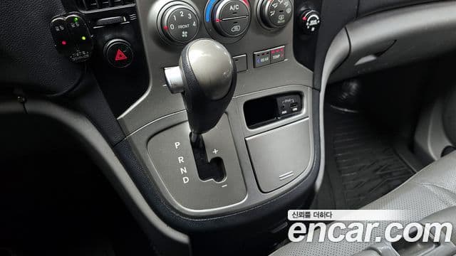 Hyundai Grand Starex CVX Luxury, 2014 9