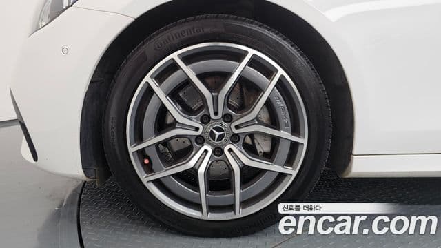 Mercedes-Benz E-класс W213 AMG Line, 2021 все фото