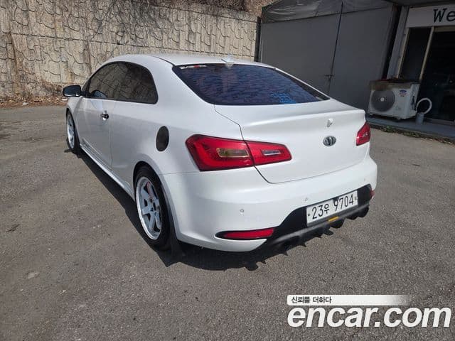 Kia K3 купе Noblesse, 2015 3