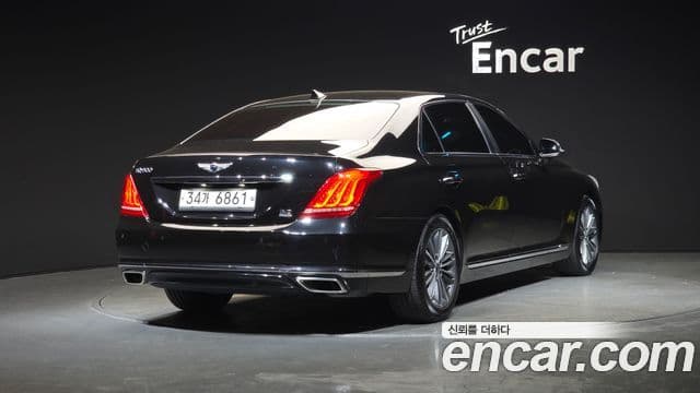 Genesis EQ900 Luxury, 2018 2