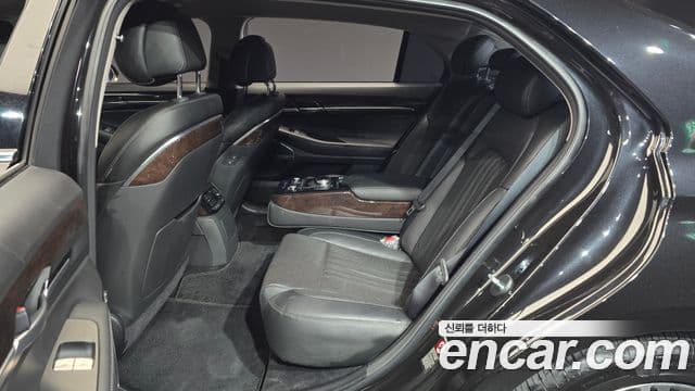 Genesis EQ900 Luxury, 2018 12