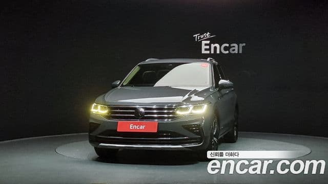 Volkswagen Tiguan 2세대 Premium, 2022 3