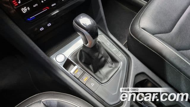 Volkswagen Tiguan 2세대 Premium, 2022 9