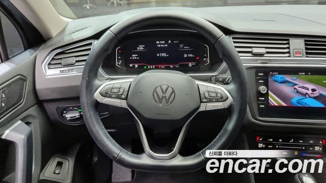Volkswagen Tiguan 2세대 Premium, 2022 14