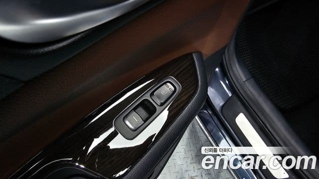 Kia K5 2세대 Noblesse Special, 2016 18