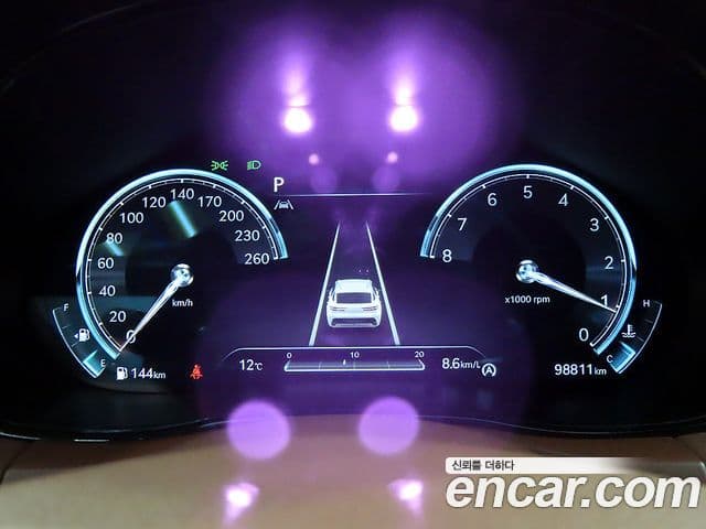 Genesis GV70, 2023 8