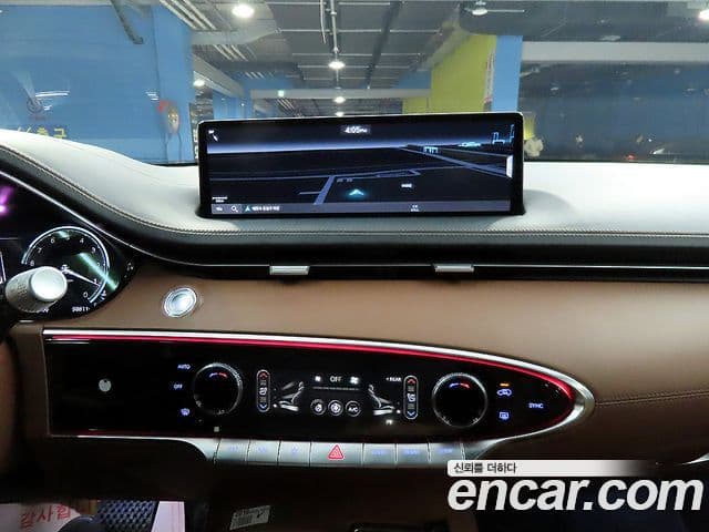 Genesis GV70, 2023 11