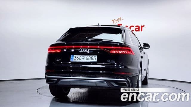 Audi Q8 (4M) Premium, 2023 4