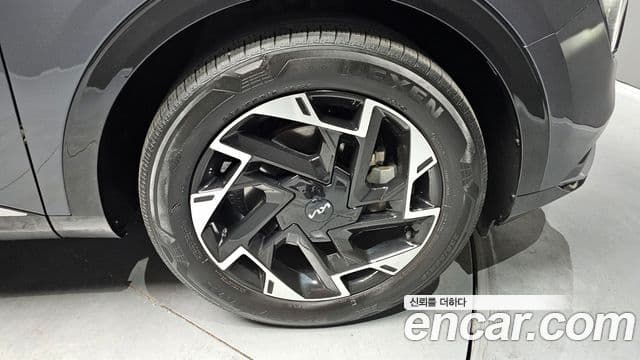 Kia Sportage 5세대 Noblesse, 2023 все фото