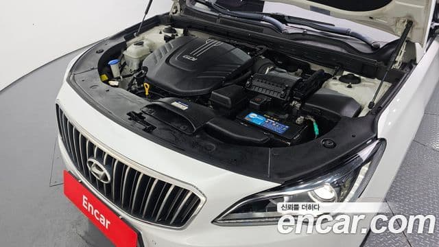 Hyundai Aslan Modern, 2015 6