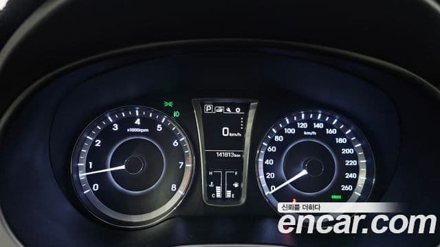 Hyundai Aslan Modern, 2015 8