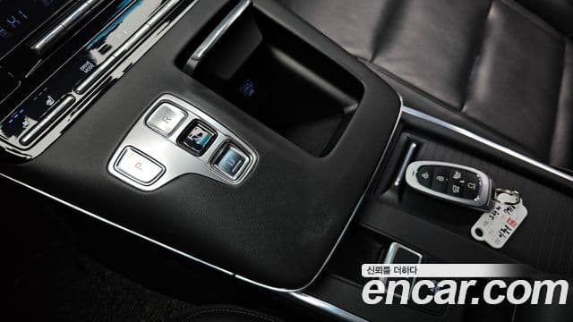 Hyundai The / новый New Grandeur IG люксовая версия, 2022 9