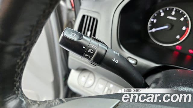 Hyundai The / новый New Grand Starex Modern, 2019 18