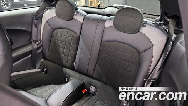 Mini Cooper S 3세대, 2024 11