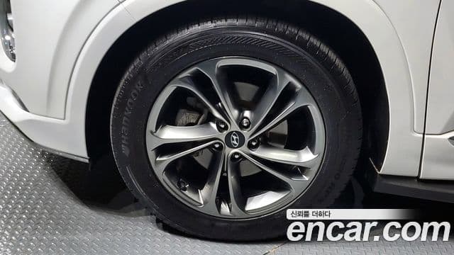 Hyundai Santa Fe TM Inspiration, 2020 все фото