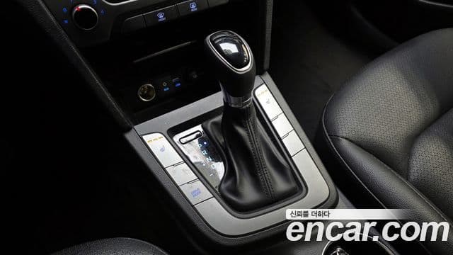 Hyundai Avante AD 1.6 GDI Value Plus, 2018 9