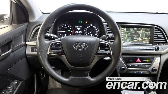 Hyundai Avante AD 1.6 GDI Value Plus, 2018 13