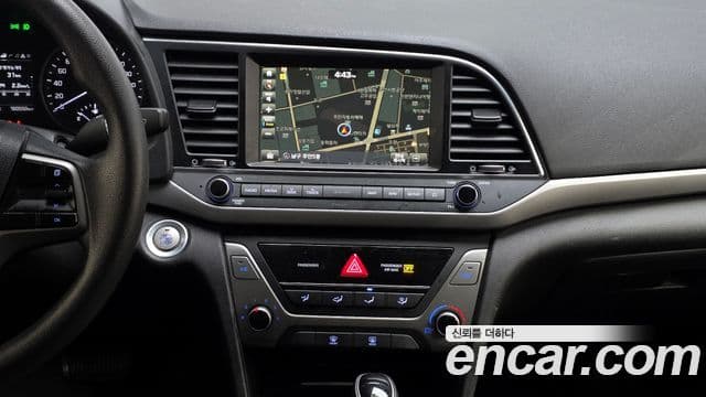 Hyundai Avante AD 1.6 GDI Value Plus, 2018 14