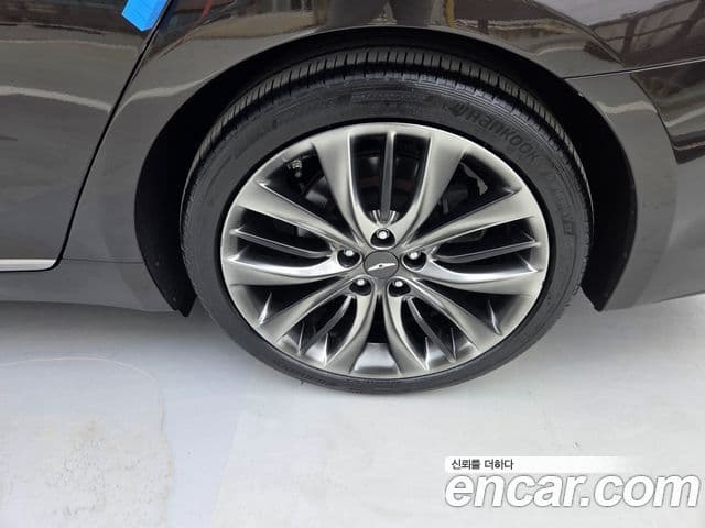 Genesis G80 Premium Luxury, 2018 все фото