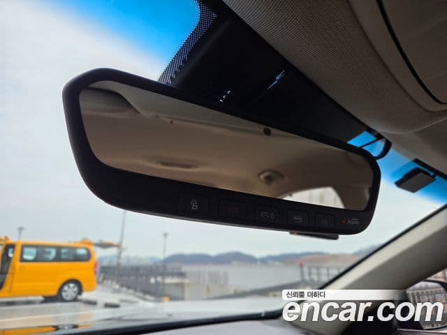 Genesis G80 Premium Luxury, 2018 20