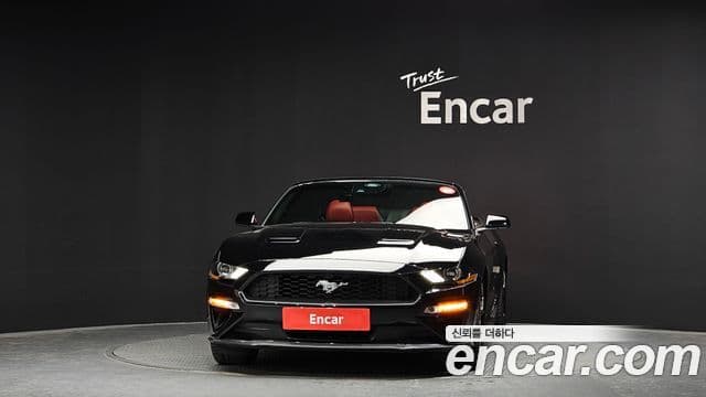 Ford Mustang кабриолет, 2021 3