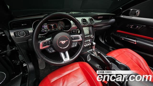 Ford Mustang кабриолет, 2021 7