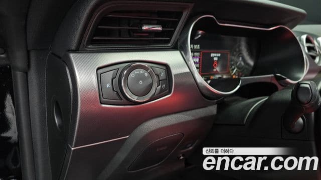 Ford Mustang кабриолет, 2021 17